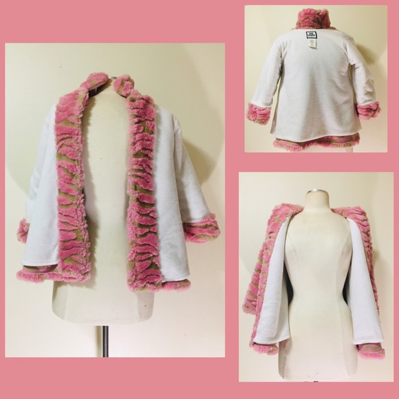 🦄🌸GENTLY USED GIRLS FAUX FUR COAT Sz 6X🦄🌸🌷 - Picture 6 of 7